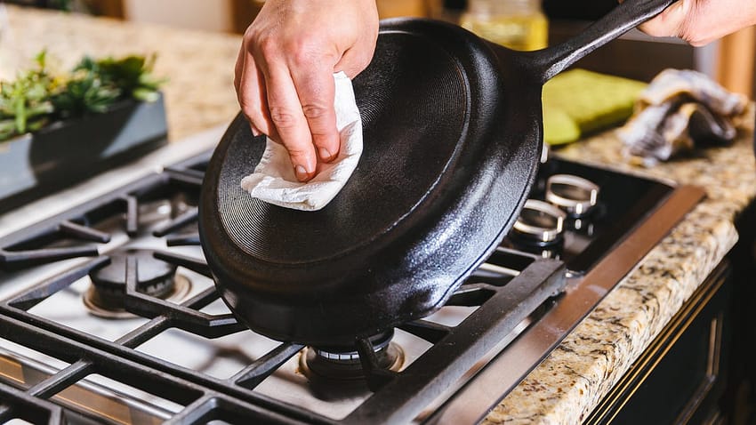  Need to Clean a Scorched Cast-Iron Pan? Use This Common Pantry Staple